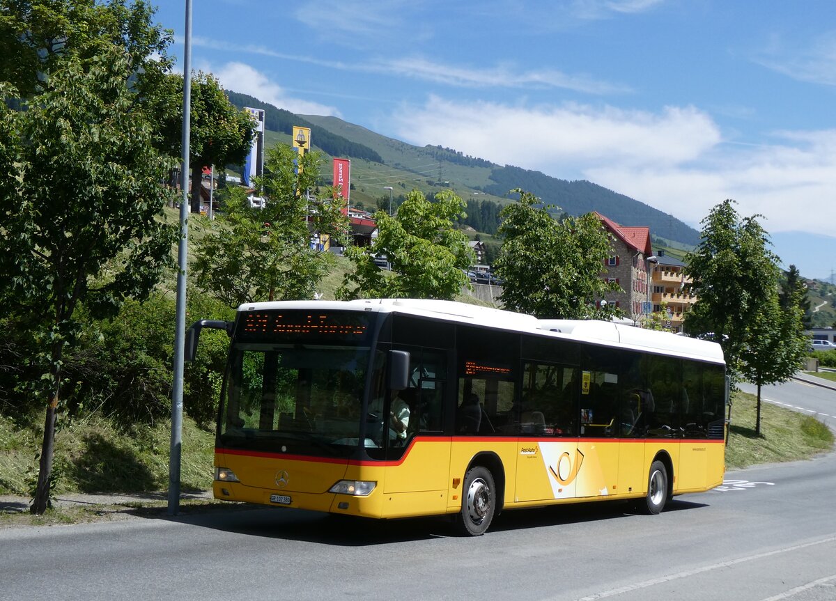 (276'897) - PostAuto Graub�nden - GR 102'380/PID 5269 - Mercedes (ex PostAuto Ostschweiz SG 304'011; ex PostAuto Ostschweiz TG 158'012) am 18. Juni 2025 in Scuol, Hotel Altana