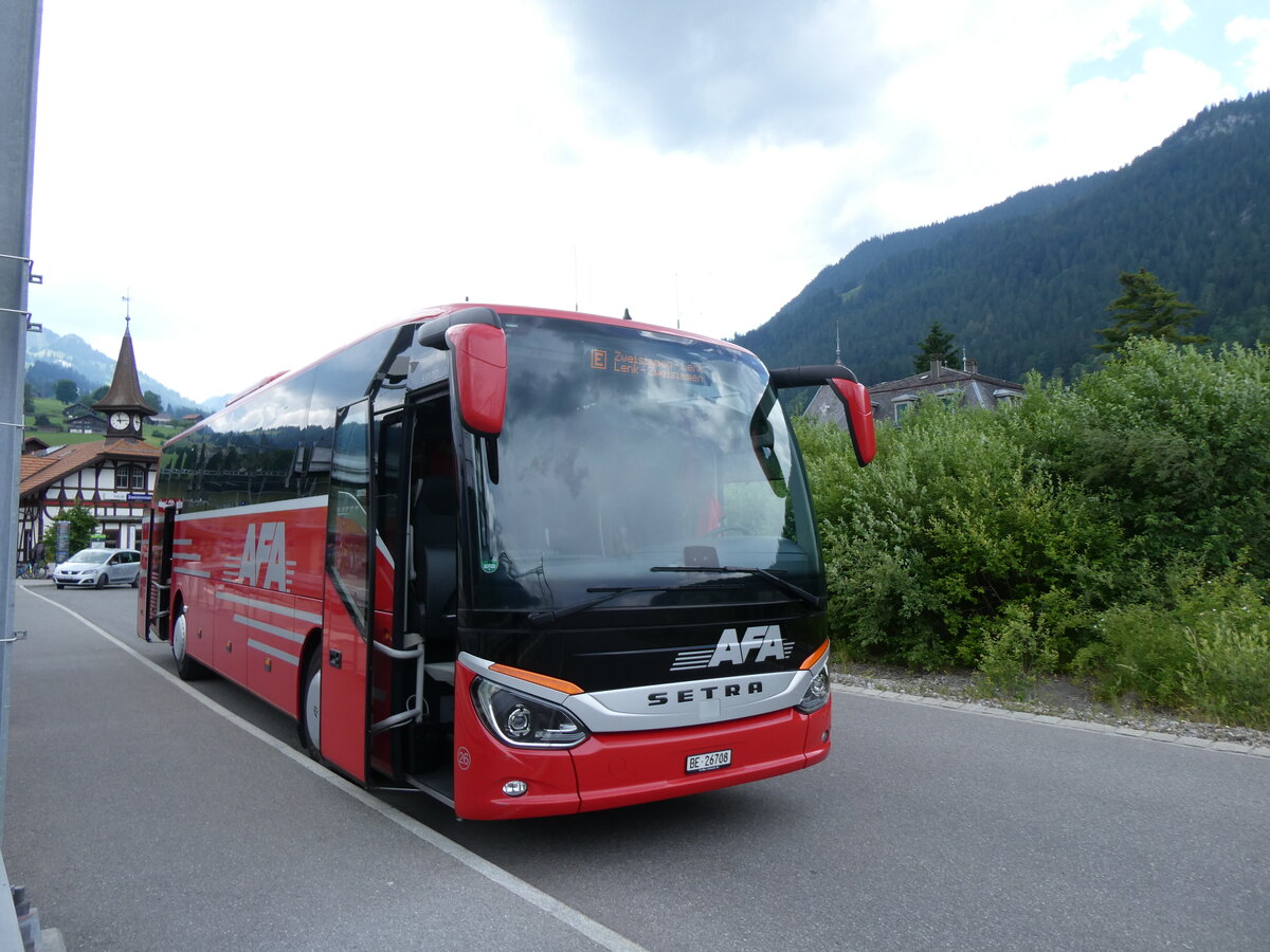 (277'211) - AFA Adelboden - Nr. 26/BE 26'708 - Setra am 21. Juni 2025 beim Bahnhof Zweisimmen