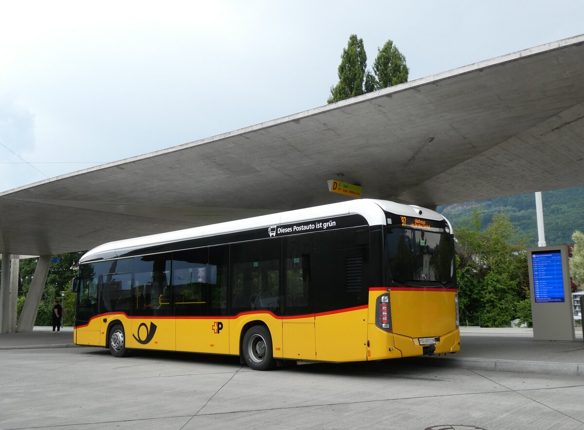 (277'254) - PostAuto Ostschweiz - SG 499'213/PID 12'133 - eMercedes am 26. Juni 2025 beim Bahnhof Buchs