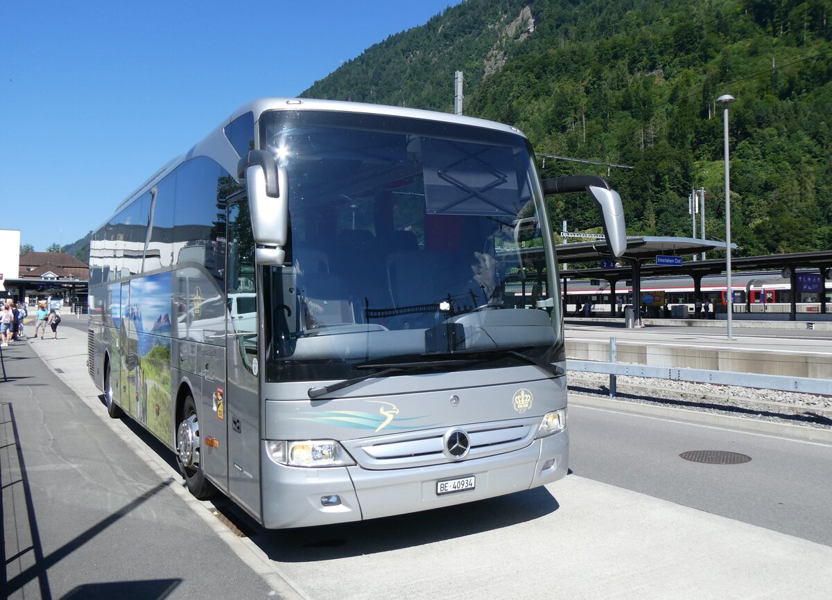 (277'294) - Feuz, Innertkirchen - BE 40'934 - Mercedes am 28. Juni 2025 beim Bahnhof Interlaken Ost
