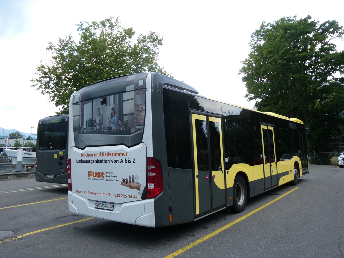 (277'361) - STI Thun - Nr. 410/BE 866'410 - Mercedes am 30. Juni 2025 bei der Schiffl�ndte Thun