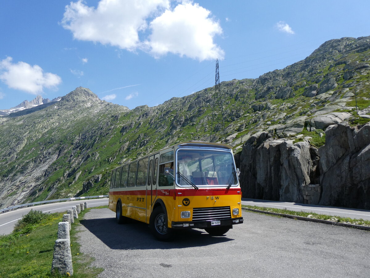 (277'426) - Lambach, Gommiswald - NW 24'301 - FBW/Eggli (ex Tanner+Lambach, Reigoldswil; ex Lambach, Rieden; ex Meier, G�rt; ex AVG Grindelwald Nr. 13; ex P 24'182) am 1. Juli 2025 am Grimselpass