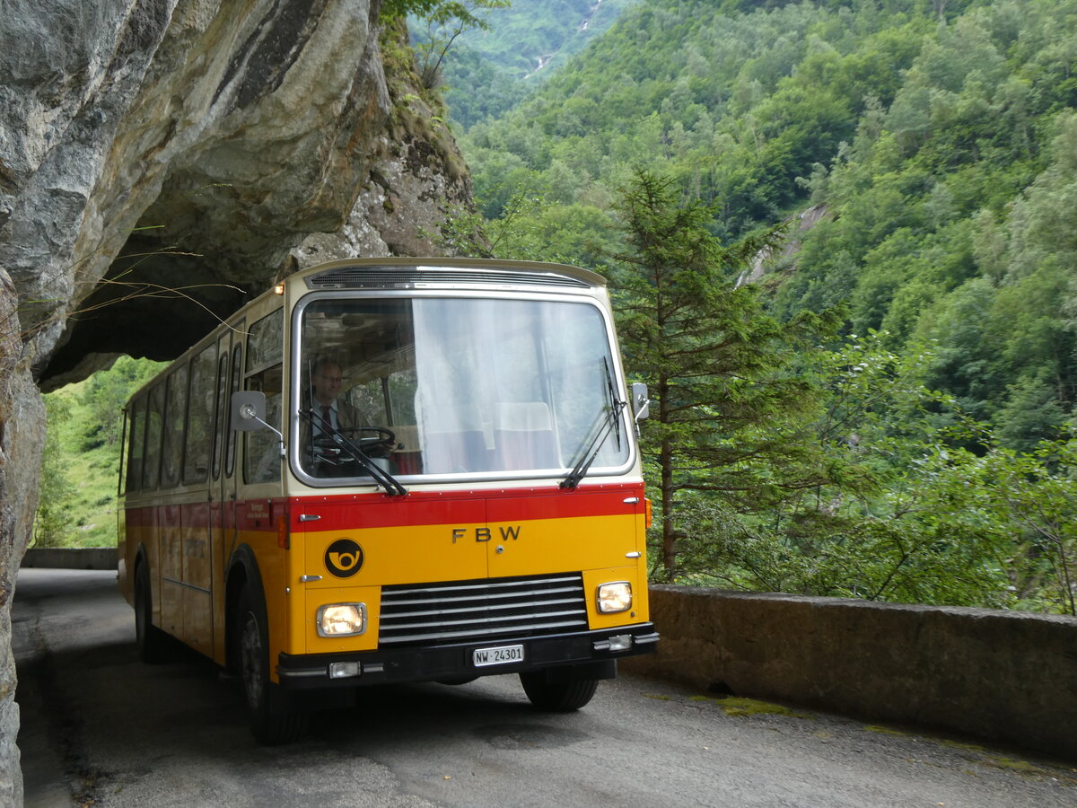 (277'469) - Lambach, Gommiswald - NW 24'301 - FBW/Eggli (ex Tanner+Lambach, Reigoldswil; ex Lambach, Rieden; ex Meier, Gr�t; ex AV Grindelwald Nr. 13; ex P 24'182) am 1. Juli 2025 auf der alten Grimselstrasse