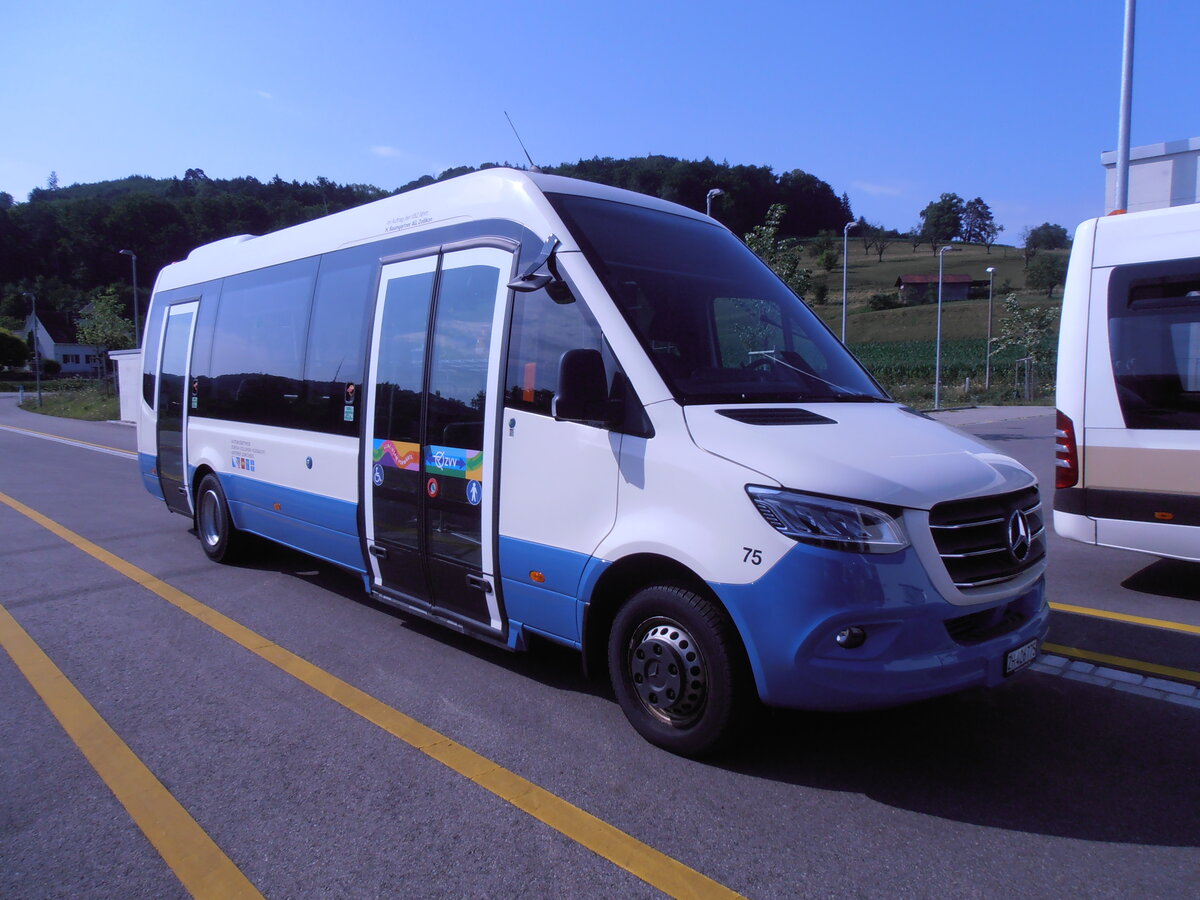 (277'558) - AZZK Zollikon - Nr. 75/ZH 426'775 - Mercedes am 5. Juli 2025 in Winterthur, Daimler Buses