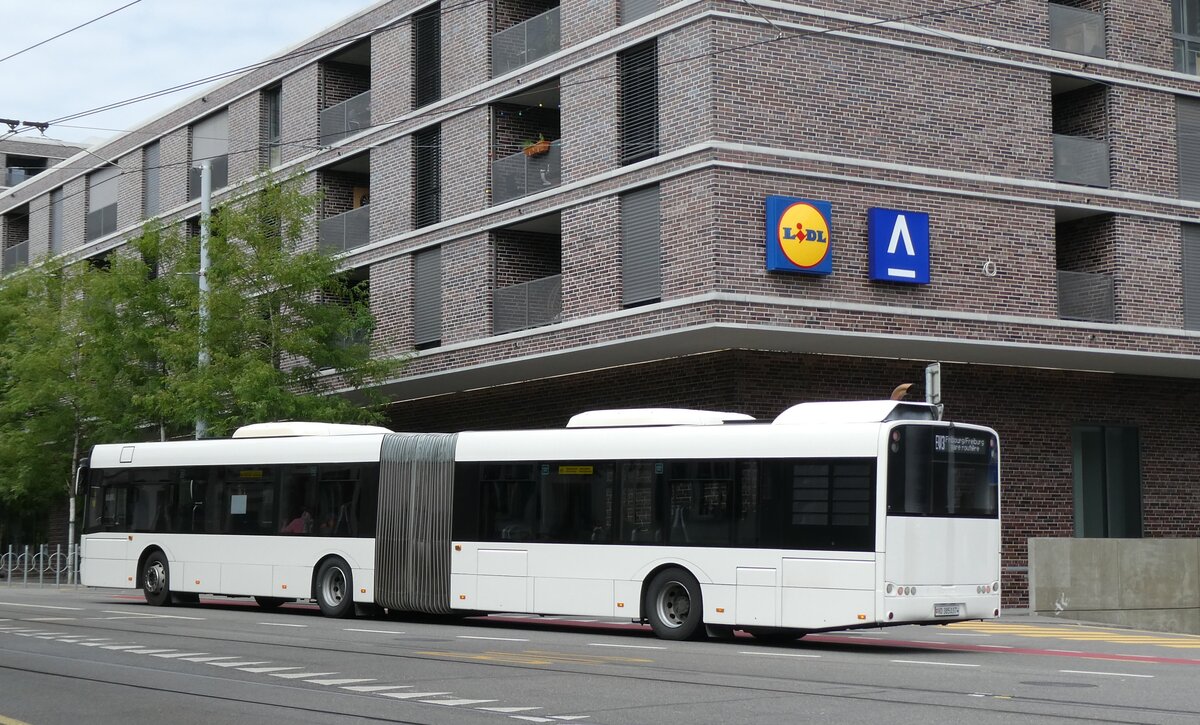 (278'242) - Overney, Vevey - VD 385'037 - Solaris (ex AAGR Rothenburg Nr. 11) am 30. Juli 2025 beim Bahnhof Bern Europaplatz