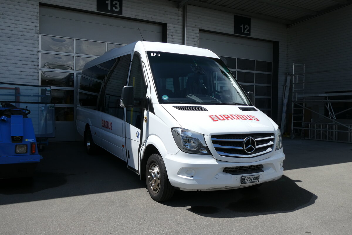 (278'391) - Funi-Car, Biel - Nr. 8/BE 207'008 - Mercedes am 2. August 2025 in Kerzers, Interbus