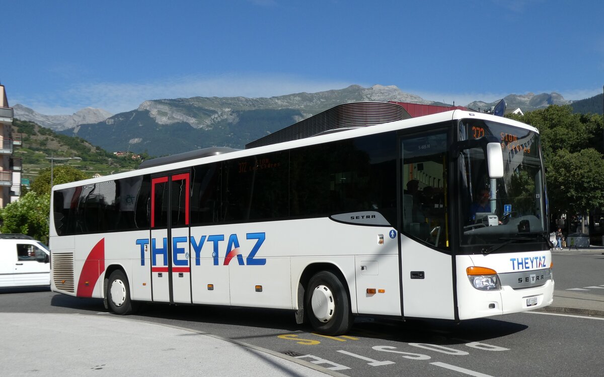 (278'526) - Theytaz, Sion - VS 11'007 - Setra am 5. August 2025 beim Bahnhof Sion