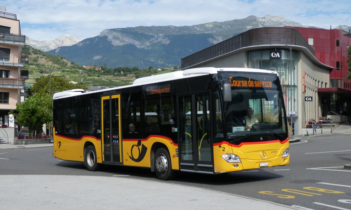 (278'535) - Lathion, Sion - Nr. 2/VS 70'848/PID 11'996 - Mercedes am 5. August 2025 beim Bahnhof Sion