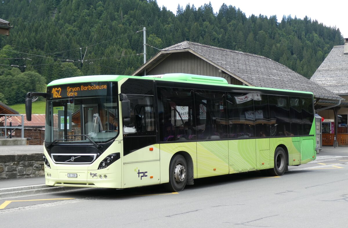 (278'556) - TPC Aigle - Nr. 20/VD 1186 - Volvo am 5. August 2025 beim Bahnhof Les Diablerets