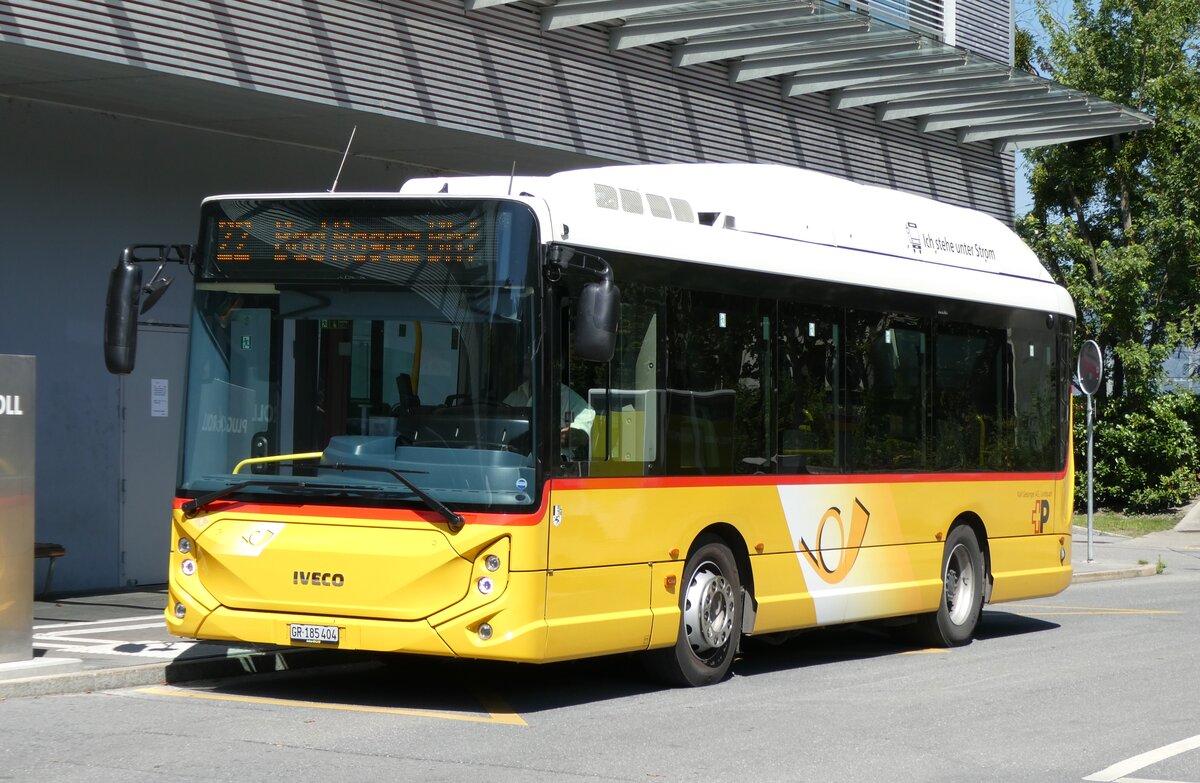 (278'620) - Gessinger, Bad Ragaz - GR 185'404/PID 11'901 - eHeuliez-Iveco am 8. August 2025 beim Bahnhof Landquart