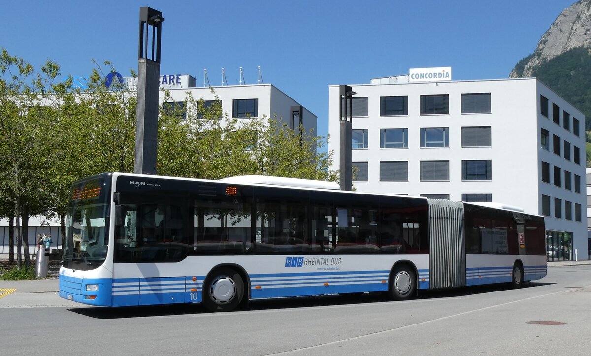 (278'633) - RTB Altst�tten - Nr. 10/SG 348'634 - MAN am 8. August 2025 beim Bahnhof Sargans