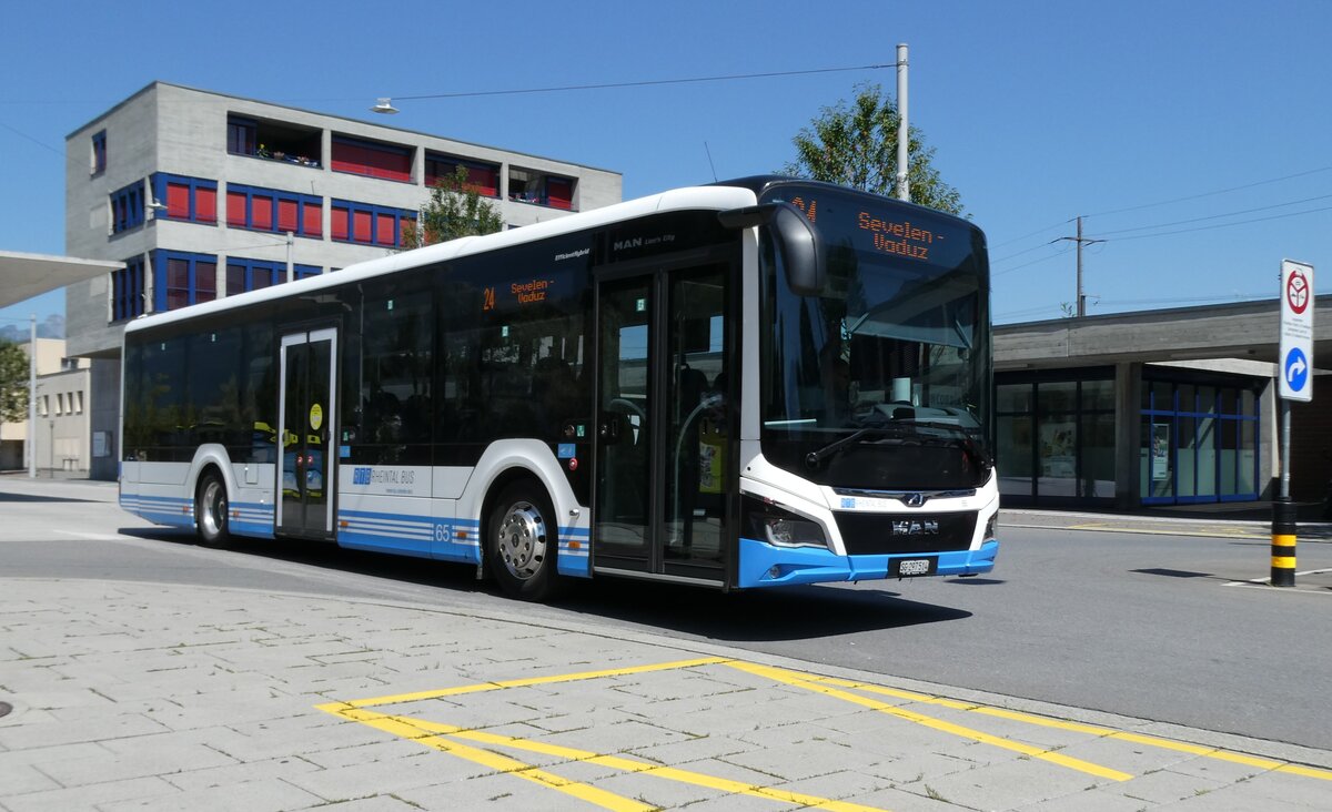 (278'646) - RTB Altst�tten - Nr. 65/SG 297'514 - MAN (ex BOTG Amriswil Nr. 418) am 8. August 2025 beim Bahnhof Buchs