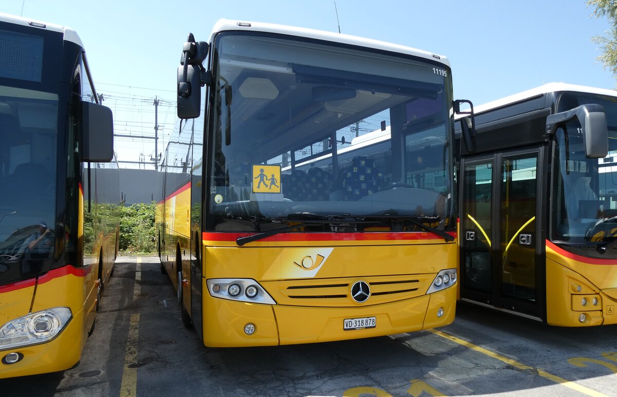 (278'730) - CarPostal Ouest - VD 318'878/PID 11'195 - Mercedes am 9. August 2025 in Yverdon, Garage