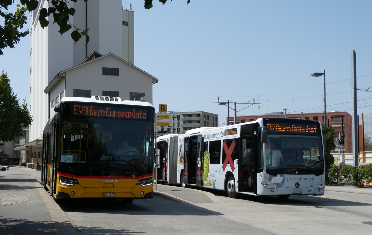 (278'880) - Engeloch, Riggisberg - Nr. 20/BE 712'872/PID 11'983 - Scania am 15. August 2025 beim Bahnhof D�dingen