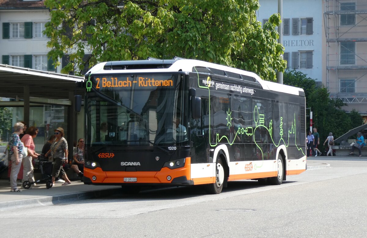 (278'950) - BSU Solothurn - Nr. 1200/SO 195'100 - eScania (ex Nr. 100) am 16. August 2025 in Solothurn, Amthausplatz