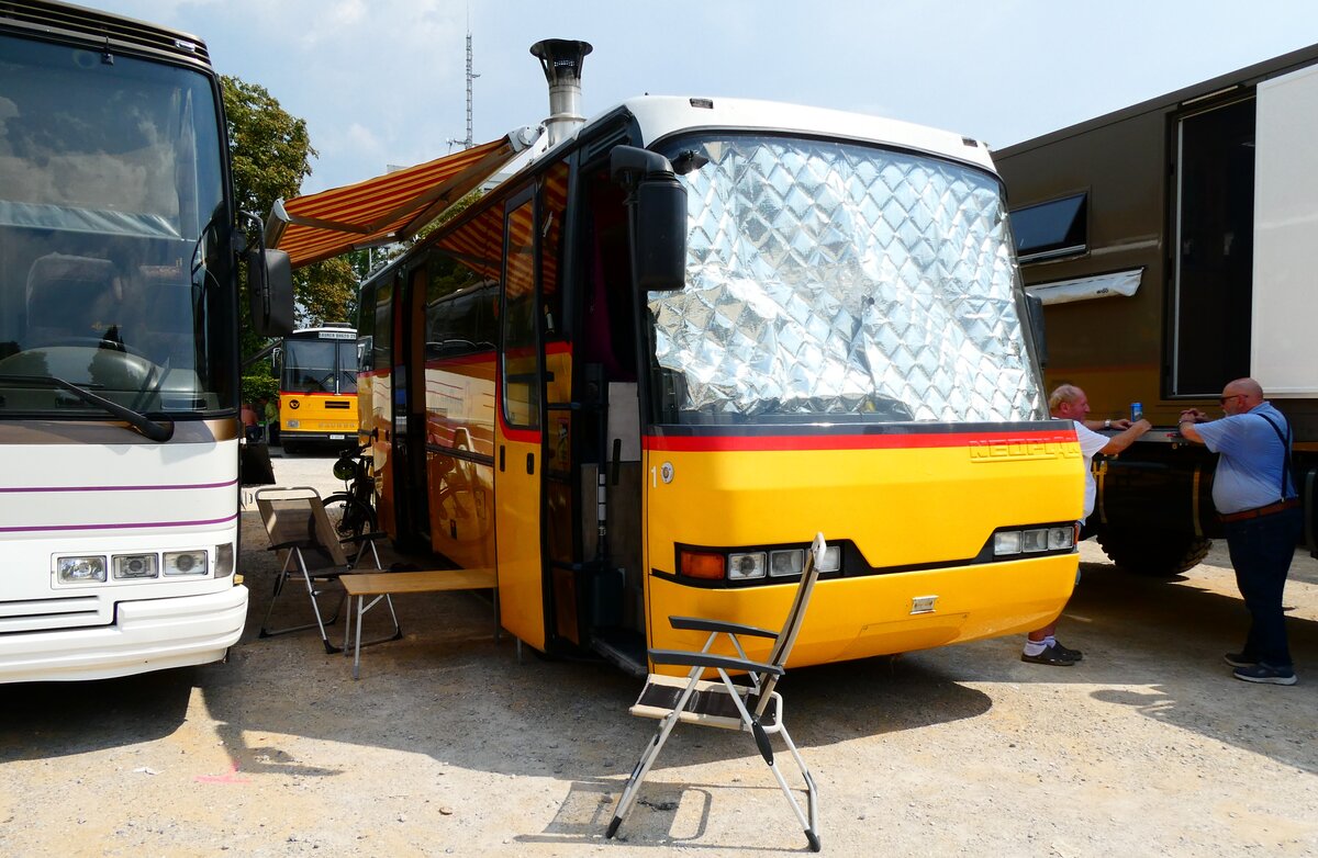 (279'037) - L�thi, Kr�iligen - Nr. 1 - Neoplan (ex Autopostale, Croglio PID 3122) am 16. August 2025 in Solothurn, Baseltor