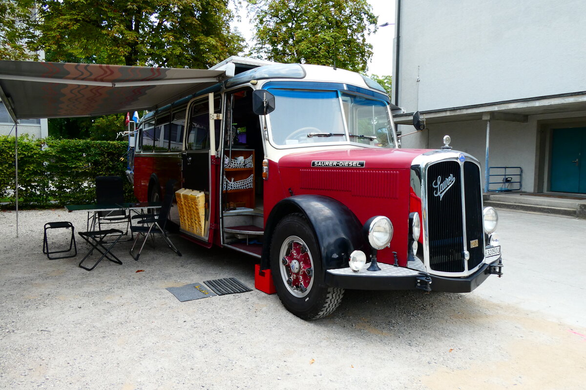 (279'079) . Morger, Horgenberg - ZH 32'050 U - Saurer/T�scher (ex P 23'167; ex Casper, Lenzerheide) am 16. August 2025 in Solothurn, Baseltor