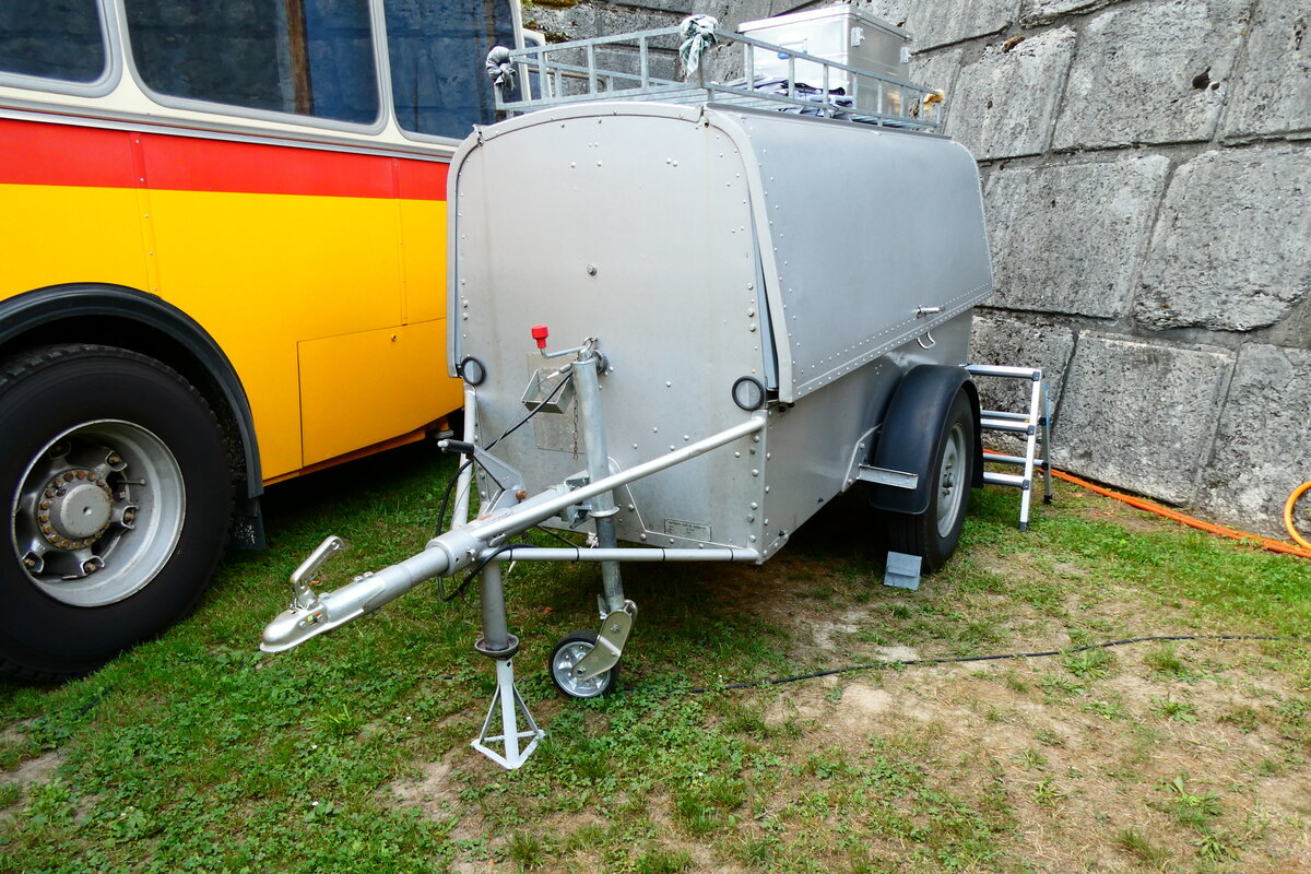 (279'107) - Simoncini, D�llikon - SH 2095 - Hess Gep�ckanh�nger am 16. August 2025 in Solothurn, Baseltor