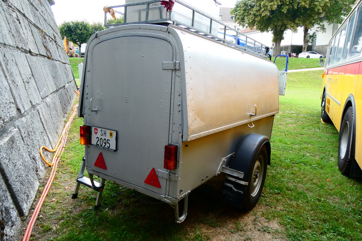 (279'108) - Simoncini, D�llikon - SH 2095 - Hess Gep�ckanh�nger am 16. August 2025 in Solothurn, Baseltor 