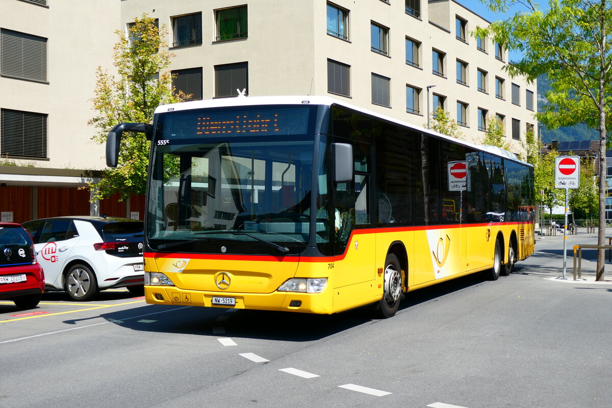 (279'211) - PostAuto Zentralschweiz - Nr. 704/NW 5219/PID 5555 - Mercedes (ex Nr. 74; ex Thepra, Stans Nr. 17) am 19. August 2025 beim Bahnhof Stans