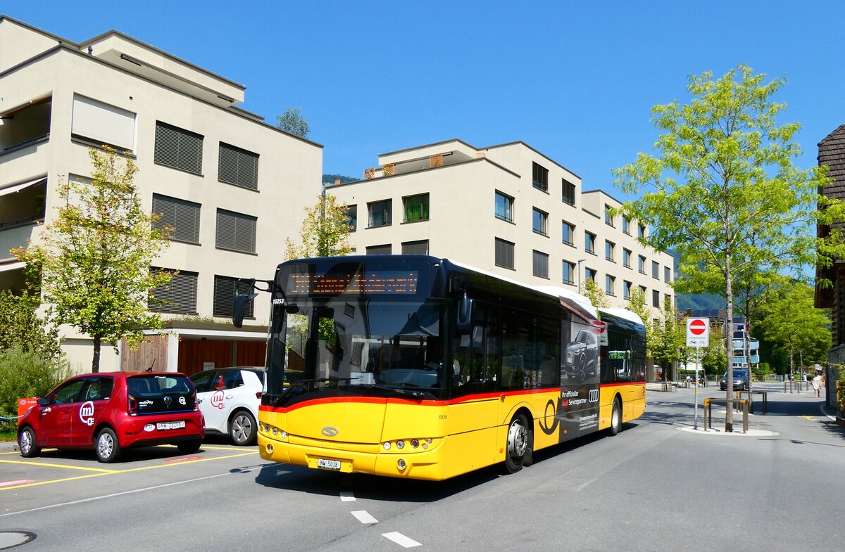 (279'218) - PostAuto Zentralschweiz - Nr. 506/NW 5018/PID 10'253 - Solaris (ex Nr. 56; ex Nr. 26; ex Thepra, Stans Nr. 26) am 19. August 2025 beim Bahnhof Stans