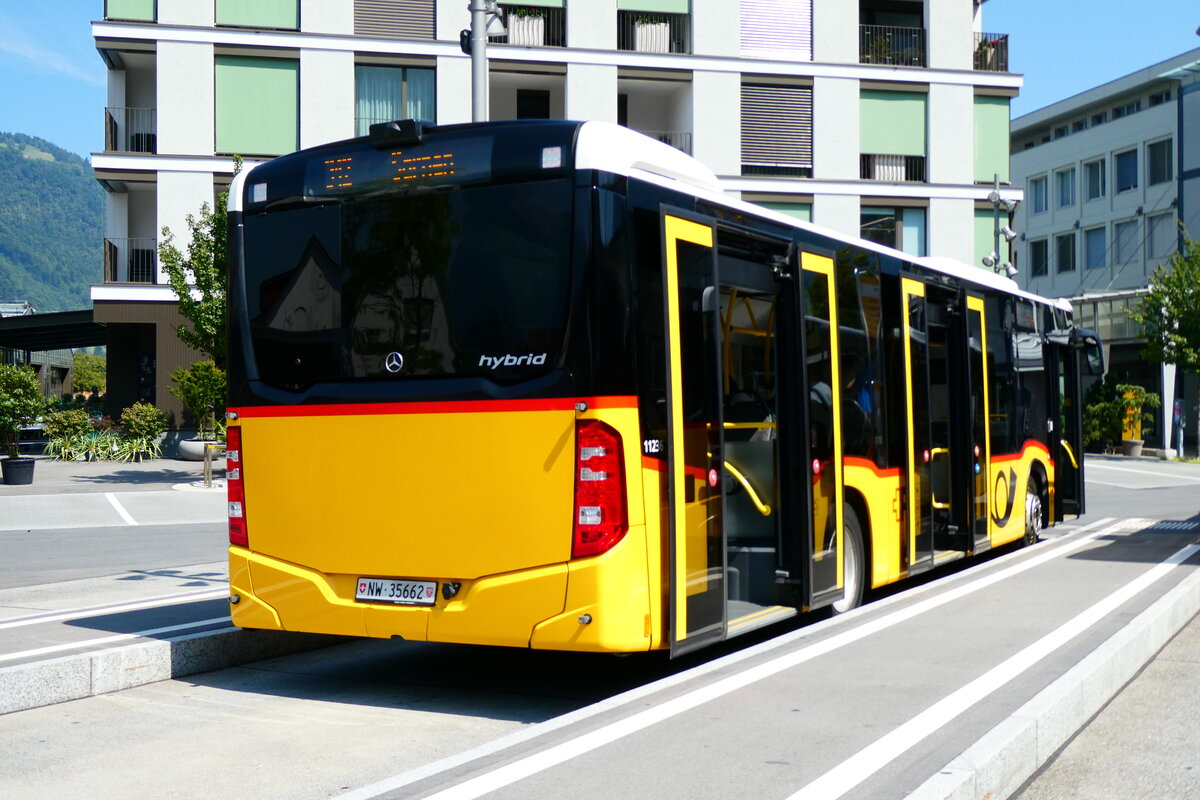 (279'225) - PostAuto Zentralschweiz - Nr. 513/NW 35'662/PID 11'236 - Mercedes (ex H�fliger, Sursee Nr. 32) am 19. August 2025 beim Bahnhof Stans