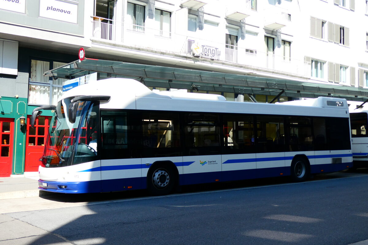 (279'440) - ZVB Zug - Nr. 173/ZG 88'173 - Hess am 26. August 2025 beim Bahnhof Zug