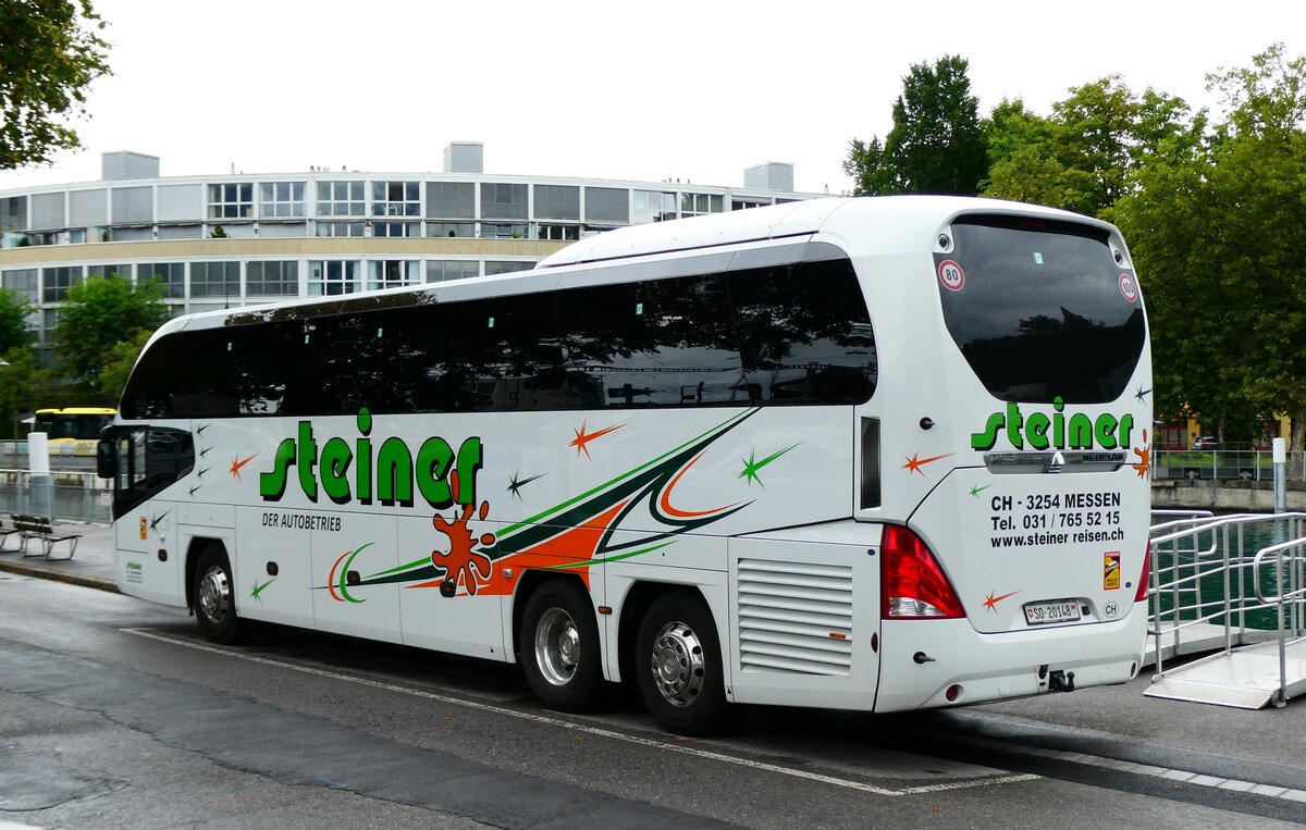 (279'502) - Steiner, Messen - SO 20'148 - Neoplan am 28. August 2025 bei der Schiffl�ndte Thun