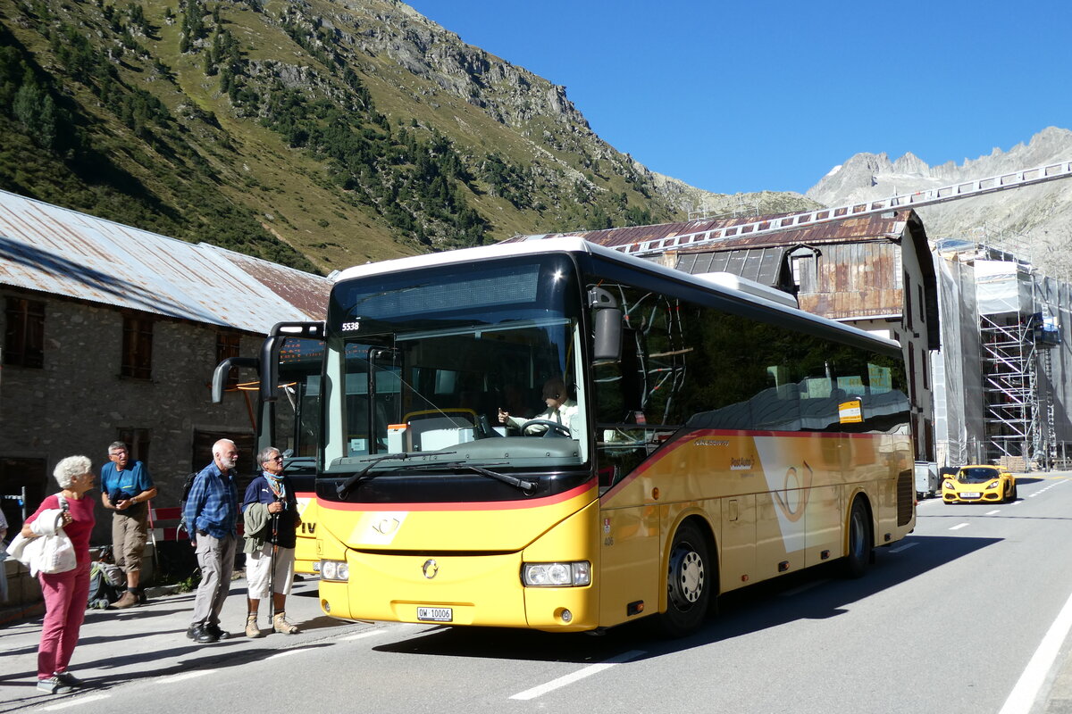 (279'864) - PostAuto Zentralschweiz - Nr. 406/OW 10'006/PID 5538 - Irisbus (ex Nr. 3; ex Dillier, Sarnen Nr. 3) am 3. September 2025 in Gletsch, Post