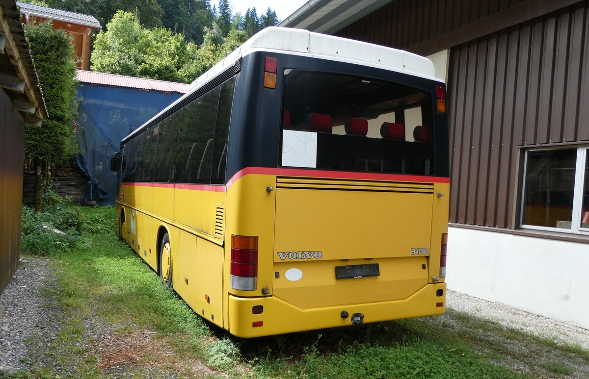 (279'913) - K�bli, Gstaad - PID 1862 - Volvo (ex Nr. 0) am 5. September 2025 in Gstaad, Postgarage
