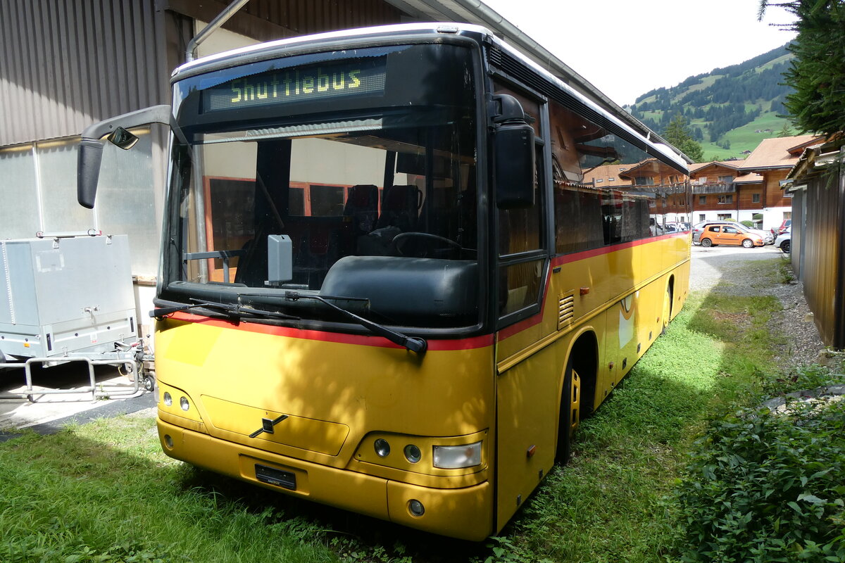(279'914) - K�bli, Gstaad - PID 1862 - Volvo (ex Nr. 0) am 5. September 2025 in Gstaad, Postgarage
