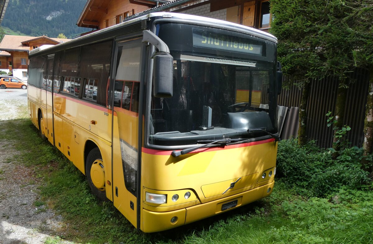 (279'915) - K�bli, Gstaad - PID 1862 - Volvo (ex Nr. 0) am 5. September 2025 in Gstaad, Postgarage
