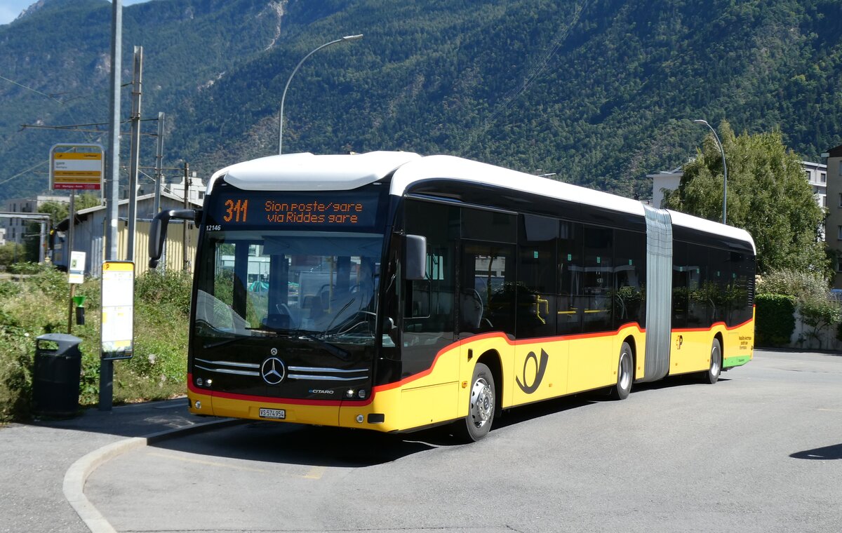 (279'996) - PostAuto Wallis - Nr. 146/VS 574'954/PID 12'146 - eMercedes am 6. September 2025 beim Bahnhof Martigny