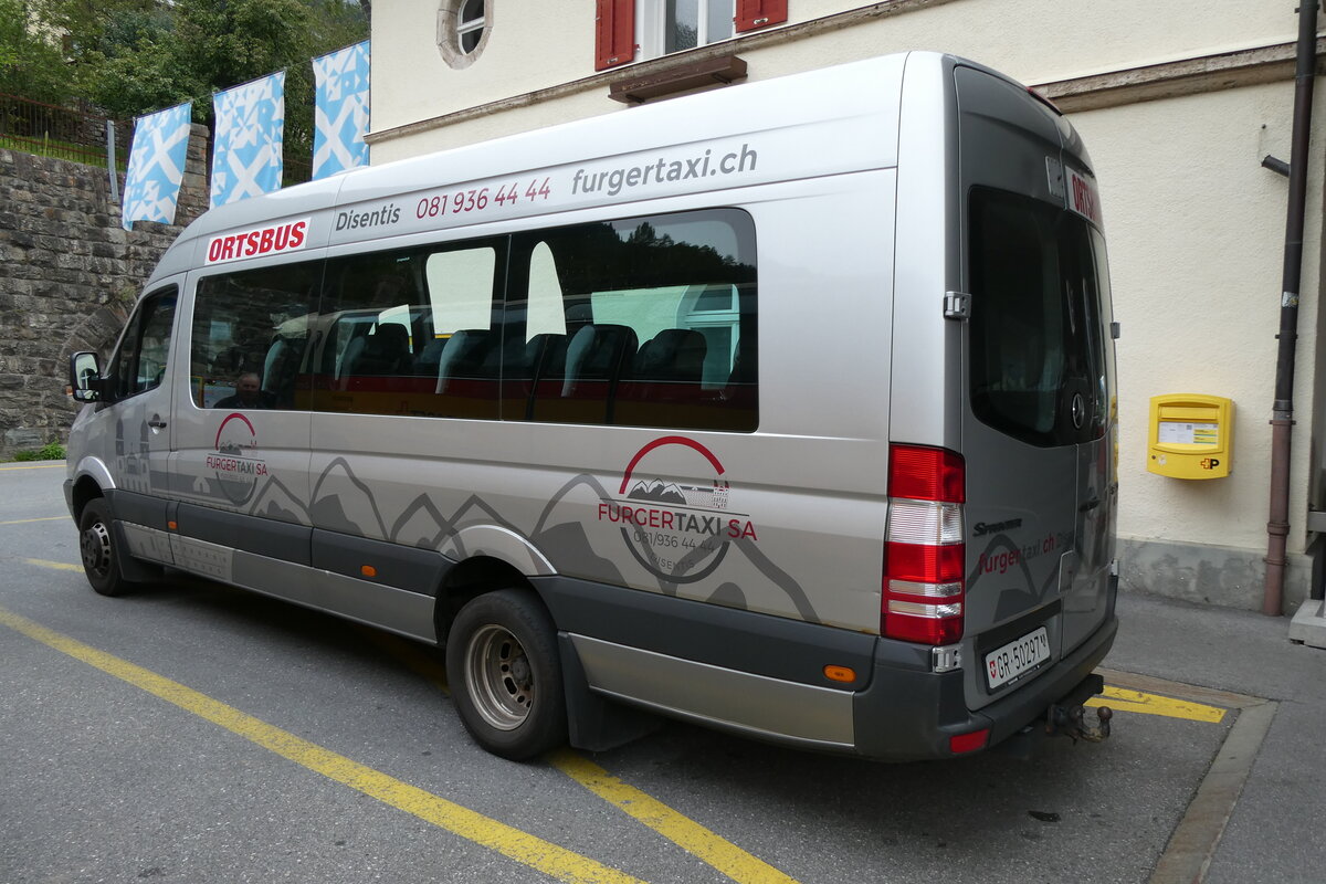 (280'085) - Furgertaxi, Disentis - GR 50'297 - Mercedes am 8. September 2025 beim Bahnhof Disentis