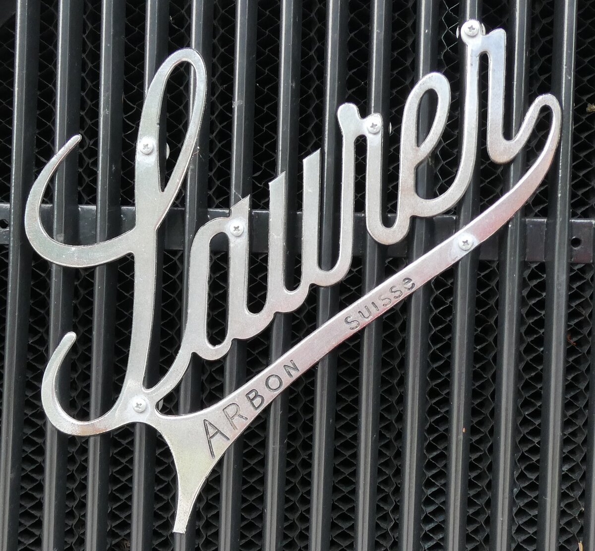 (280'396) - Logo - Saurer - am 13. September 2025 in Iragna, Riviera