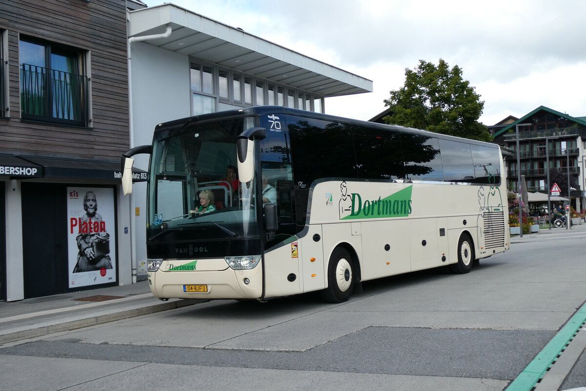 (280'444) - Aus Holland: Dortmans, Schijndel - Nr. 44/04-BJF-2 - Van Hool am 16. September 2025 beim Bahnhof Seefeld