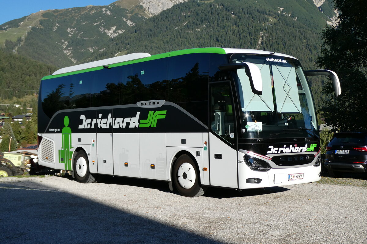 (280'632) - Dr. Richard - Nr. 1802/S 468 WM - Setra am 20. September 2025 in Seefeld, Hotel Seelos