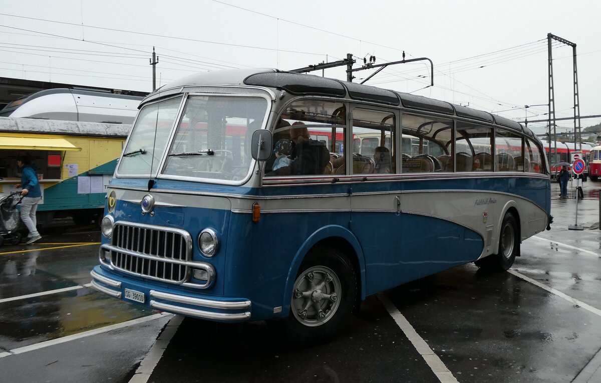 (280'673) - AWA Amden - Nr. 20/SG 39'010 - Saurer/R&J (ex Radlmeier, D-Ergoldsbach; ex Schmid, D�llikon; ex Libero Bau, Fehraltdorf; ex Privat; ex Altherr, Nesslau; ex AWA Amden Nr. 8) am 27. September 2025 beim Bahnhof W�denswil