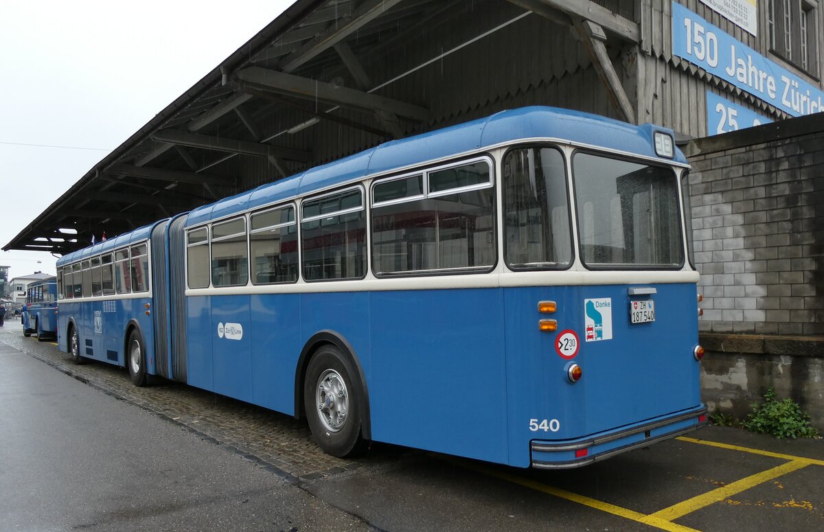 (280'695) - VBZ Z�rich (TMZ) - Nr. 540/ZH 187'540 - Saurer/Saurer (ex Nr. 7540; ex Nr. 540) am 27. September 2025 beim Bahnhof W�denswil