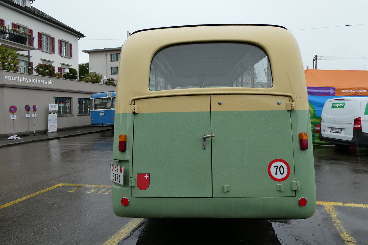 (280'732) - AAGS Schwyz - Nr. 1/SZ 5171 - Saurer/Geser (ex Nr. 9; ex Nr. 17; ex Nr. 9; ex Nr. 1) am 27. September 2025 beim Bahnhof W�denswil