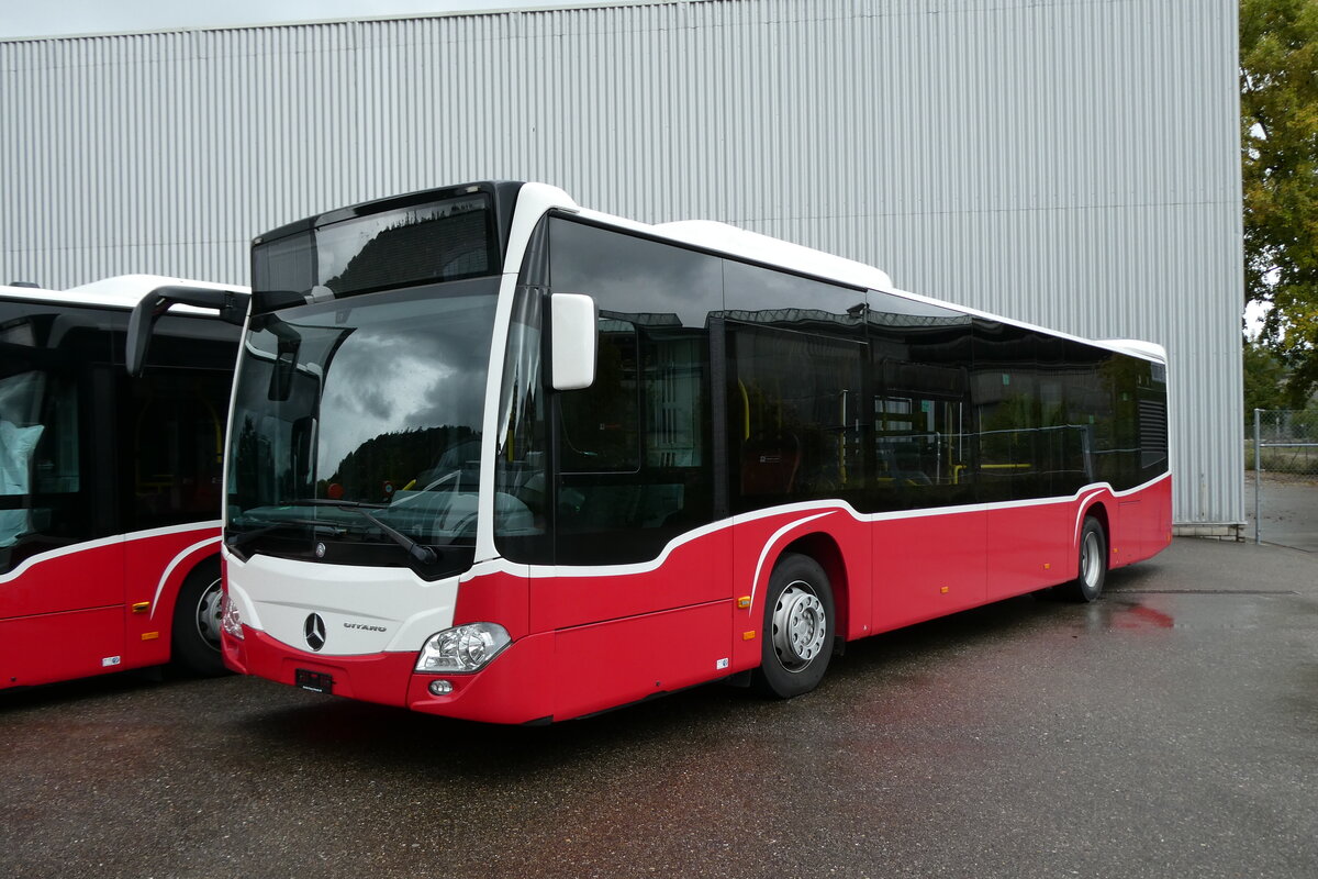 (280'785) - PostAuto Ostschweiz - PID 12'318 - Mercedes (ex PostAuto Bern; ex Wiener Linien, A-Wien Nr. 8158) am 27. September 2025 in Winterthur, Daimler Buses