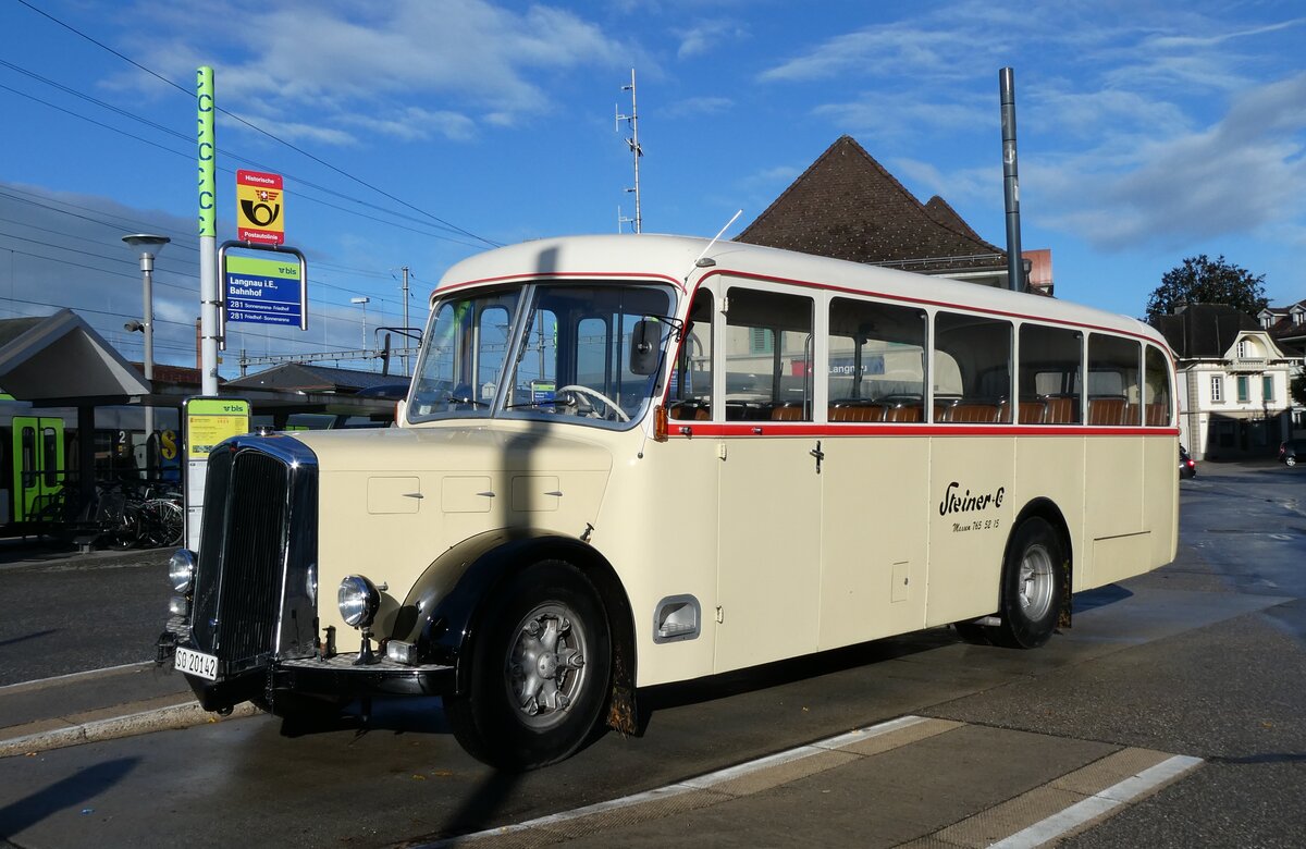 (280'982) - Steiner, Messen - SO 20'142 - Berna/Hesss (ex B�rtschi, Biberen) am 5. Oktober 2025 beim Bahnhof Langnau