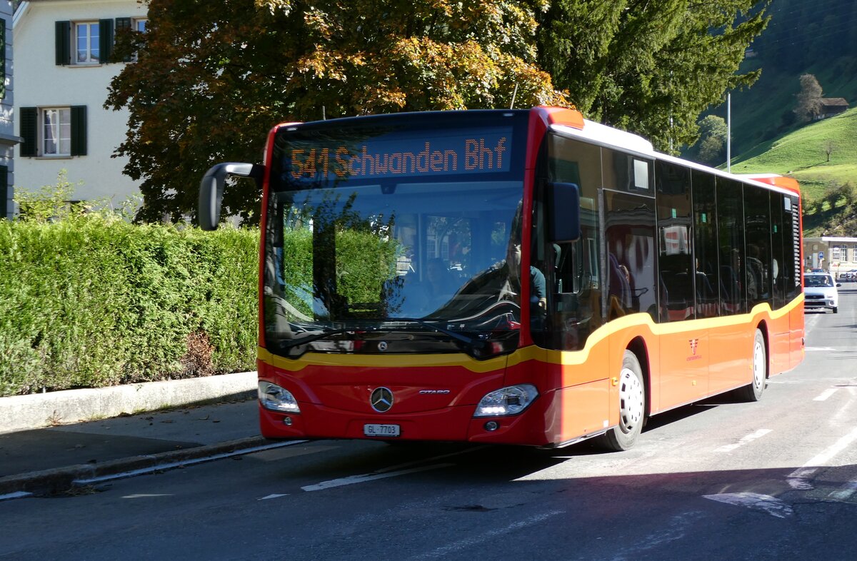 (281'069) - AS Engi - Nr. 3/GL 7703 - Mercedes am 7. Oktober 2025 beim Bahnhof Schwanden