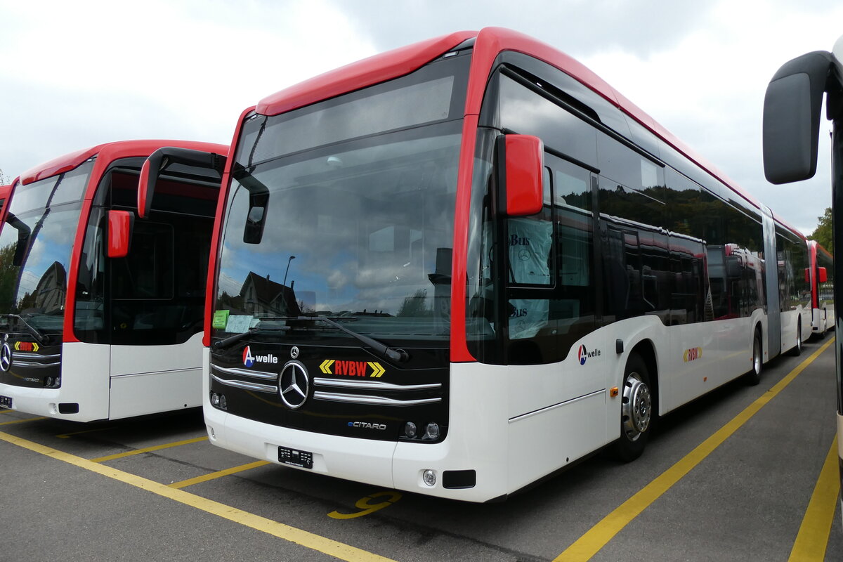 (281'170) - RVBW Wettingen - (145'906) - eMercedes am 10. Oktober 2025 in Winterthur, Daimler Buses