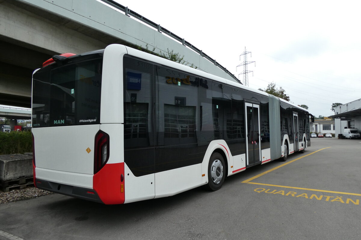 (281'284) - AAGS Schwyz - M 297) - MAN am 11. Oktober 2025 in Kerzers, Interbus