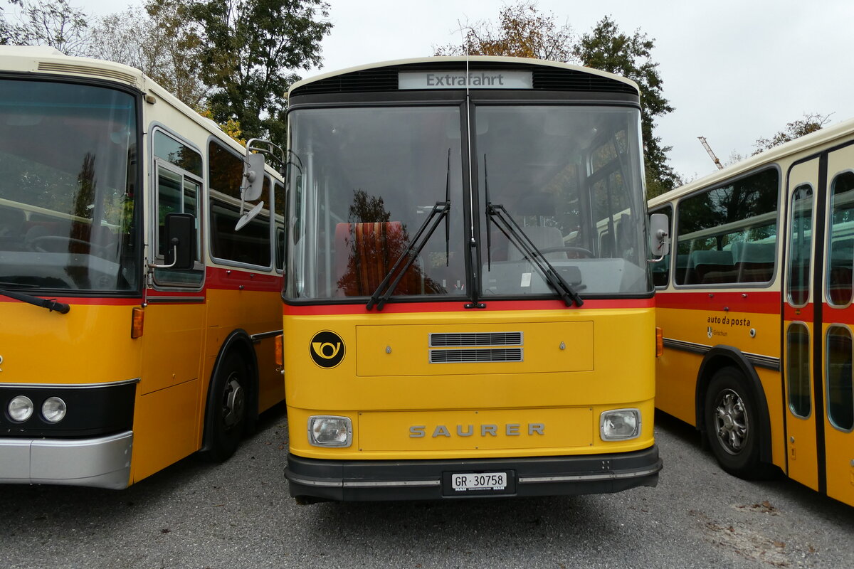 (281'436) - L�tscher, Haldenstein - GR 30'758 - Saurer/R&J (ex Dornbierer, Thal; ex FRAM Drachten/NL Nr. 24; ex PostAuto Graub�nden PID 2870; ex P 24'367) am 12. Oktober 2025 in Hitzkirch, Interkantonale Polizeischule