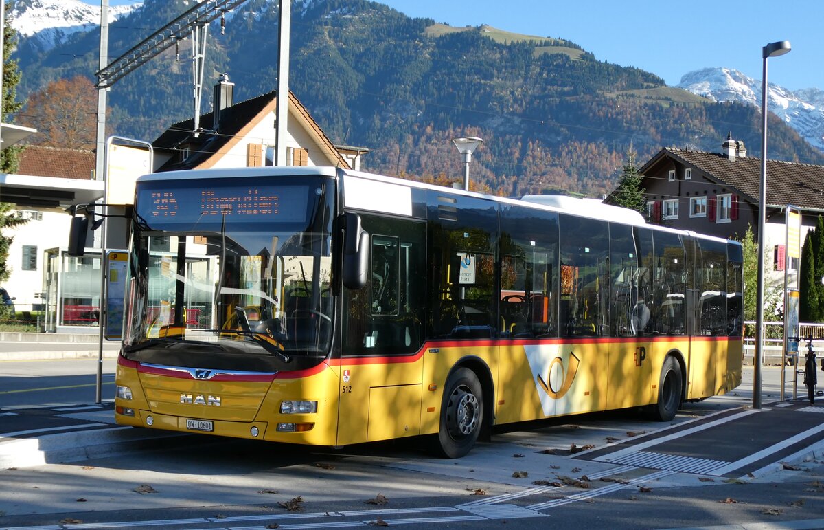 (281'880) - PostAuto Zentralschweiz - Nr. 512/OW 10'601/PID 10'591 - MAN (ex Nr. 1; ex Dillier, Sarnen Nr. 1) am 28. Oktober 2025 beim Bahnhof Sarnen