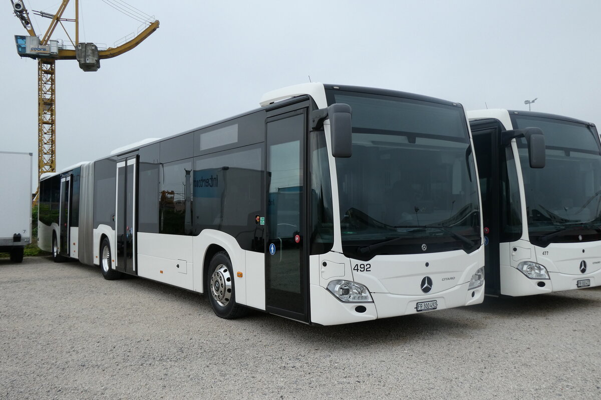 (281'960) - Intertours, Domdidier - Nr. 492/FR 300'492 - Mercedes am 1. November 2025 in Domdidier, Garage