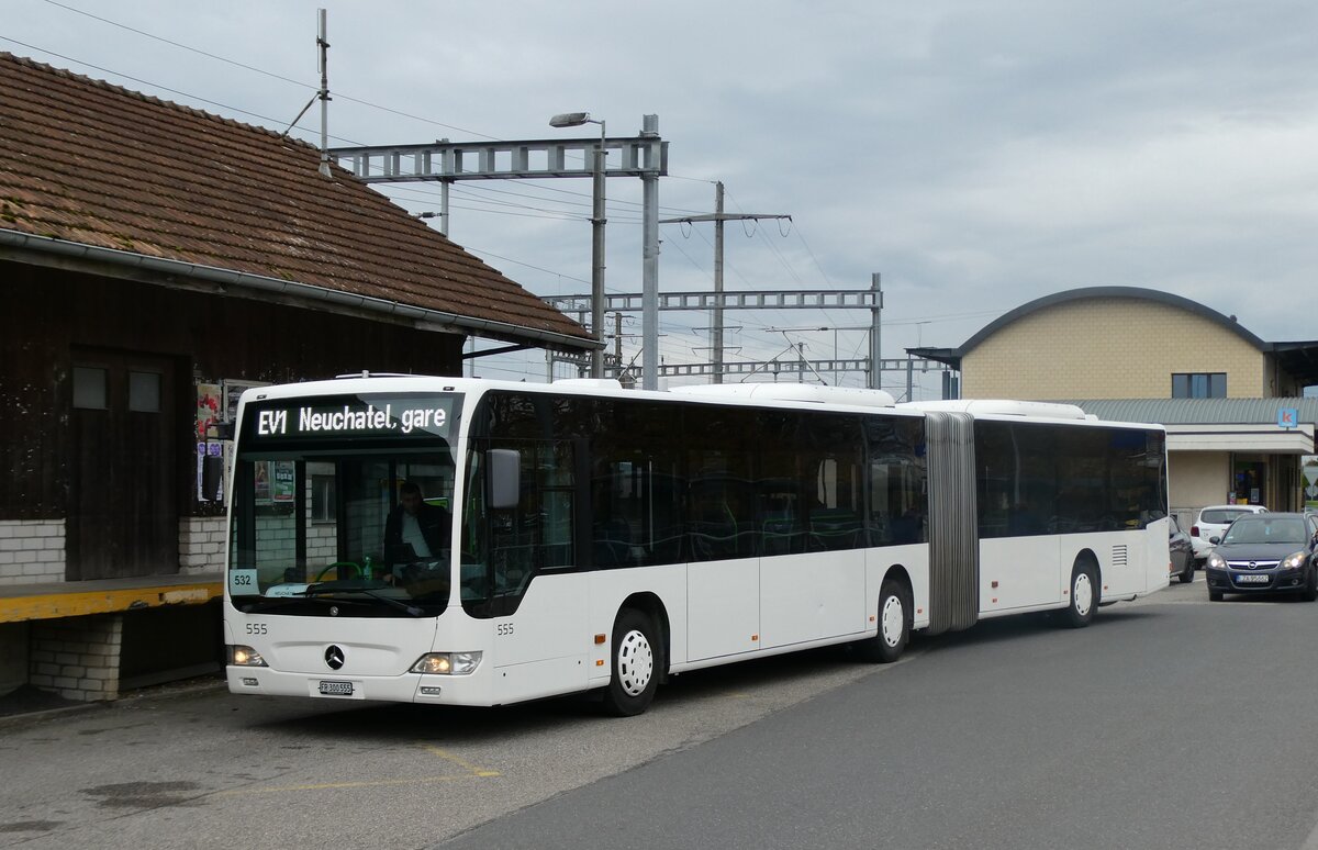 (282'042) - Intertours, Domdidier - Nr. 555/FR 300'555 - Mercedes (ex Nr. 412; ex TPL Lugano Nr. 412) am 1. November 2025 beim Bahnhof Ins