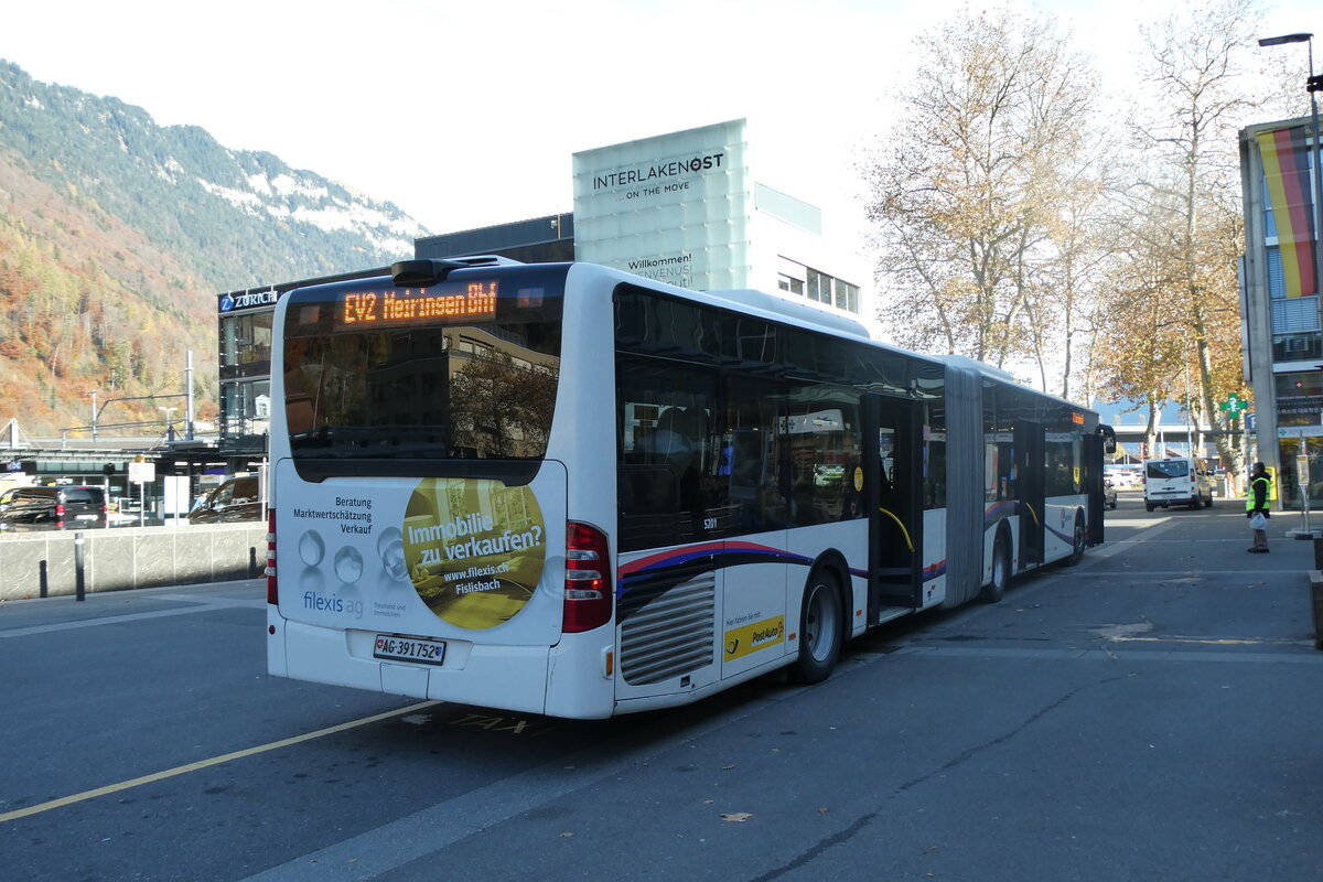 (282'115) - PostAuto Nordschweiz - AG 391'752/PID 5201 - Mercedes (ex Wicki, Zufikon) am 7. November 2025 beim Bahnhof Interlaken Ost